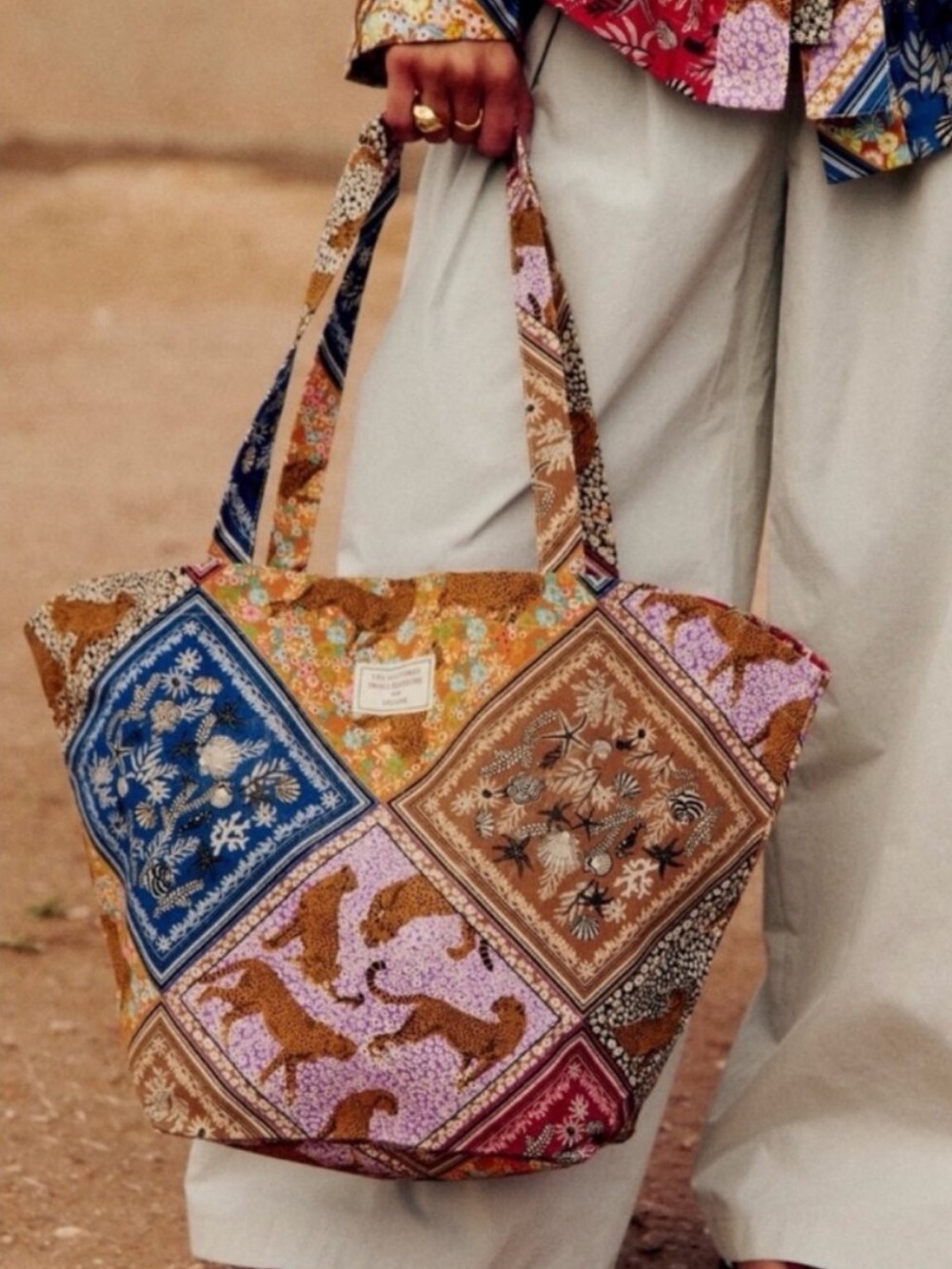 Sezane Inoui Editions Tote